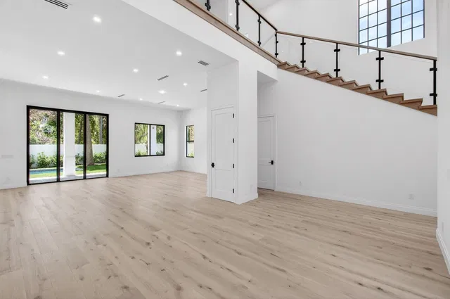 SoSo West Palm Beach Residence photo 5