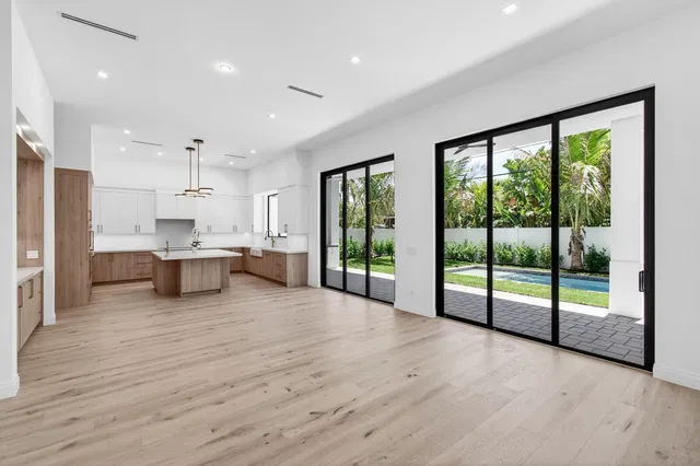 SoSo West Palm Beach Residence photo 7