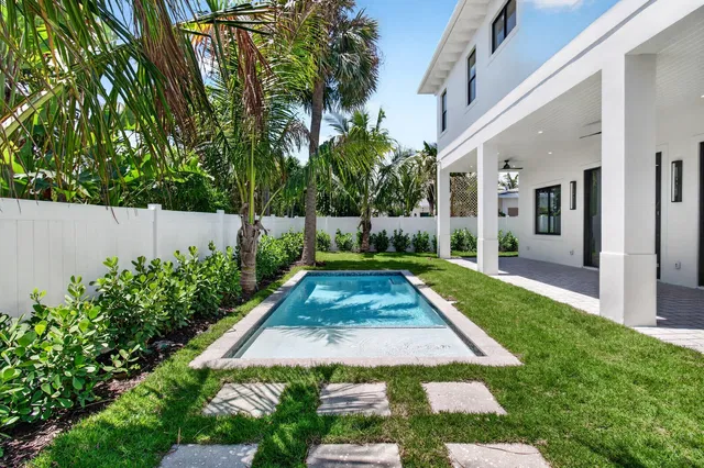 SoSo West Palm Beach Residence photo 37
