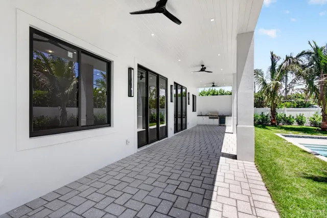 SoSo West Palm Beach Residence photo 39
