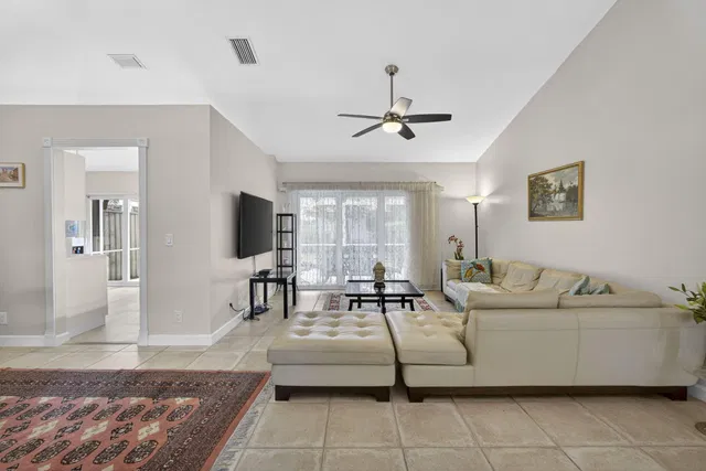 PGA National Palm Beach Gardens Residence photo 11