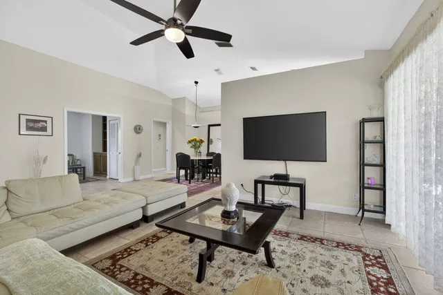 PGA National Palm Beach Gardens Residence photo 24