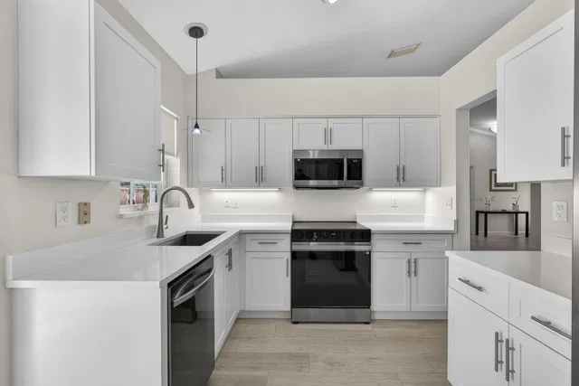 PGA National Palm Beach Gardens Residence photo 32