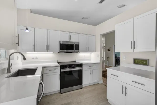 PGA National Palm Beach Gardens Residence photo 34