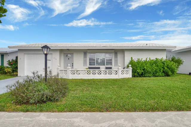  Residence photo 30