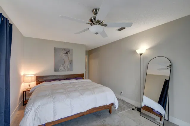  Residence photo 61