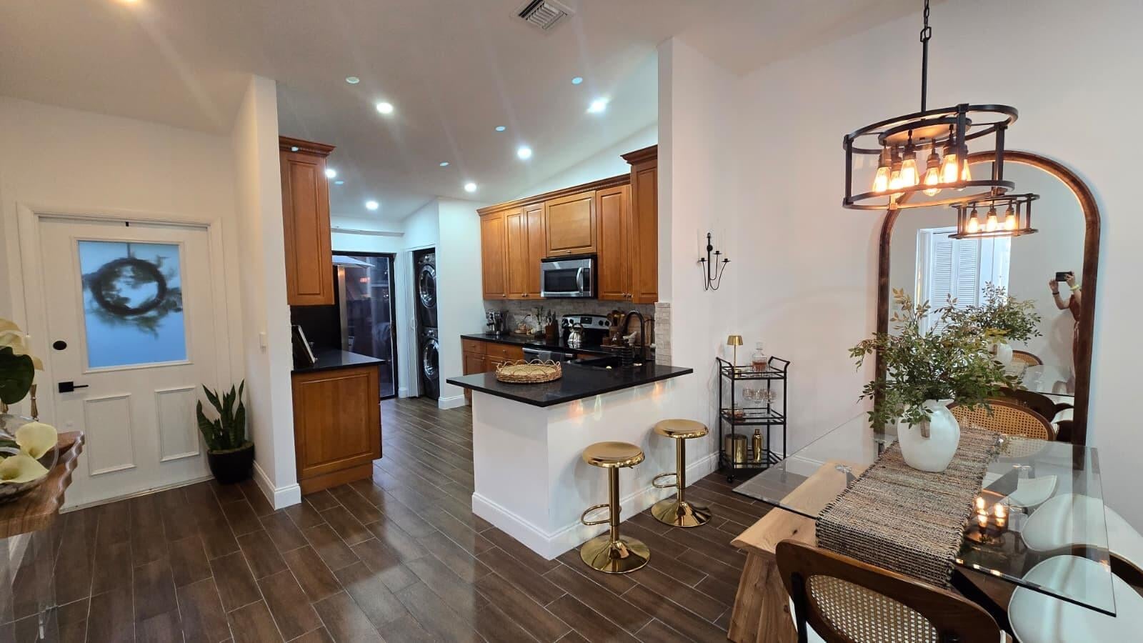 Residence photo 5