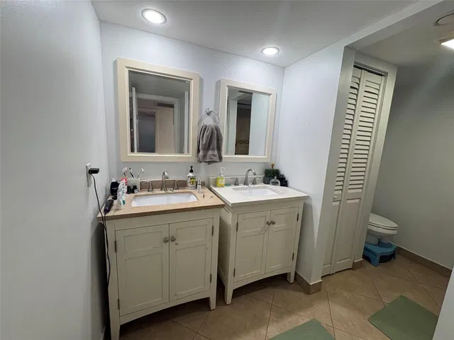 Unit 294 photo 13