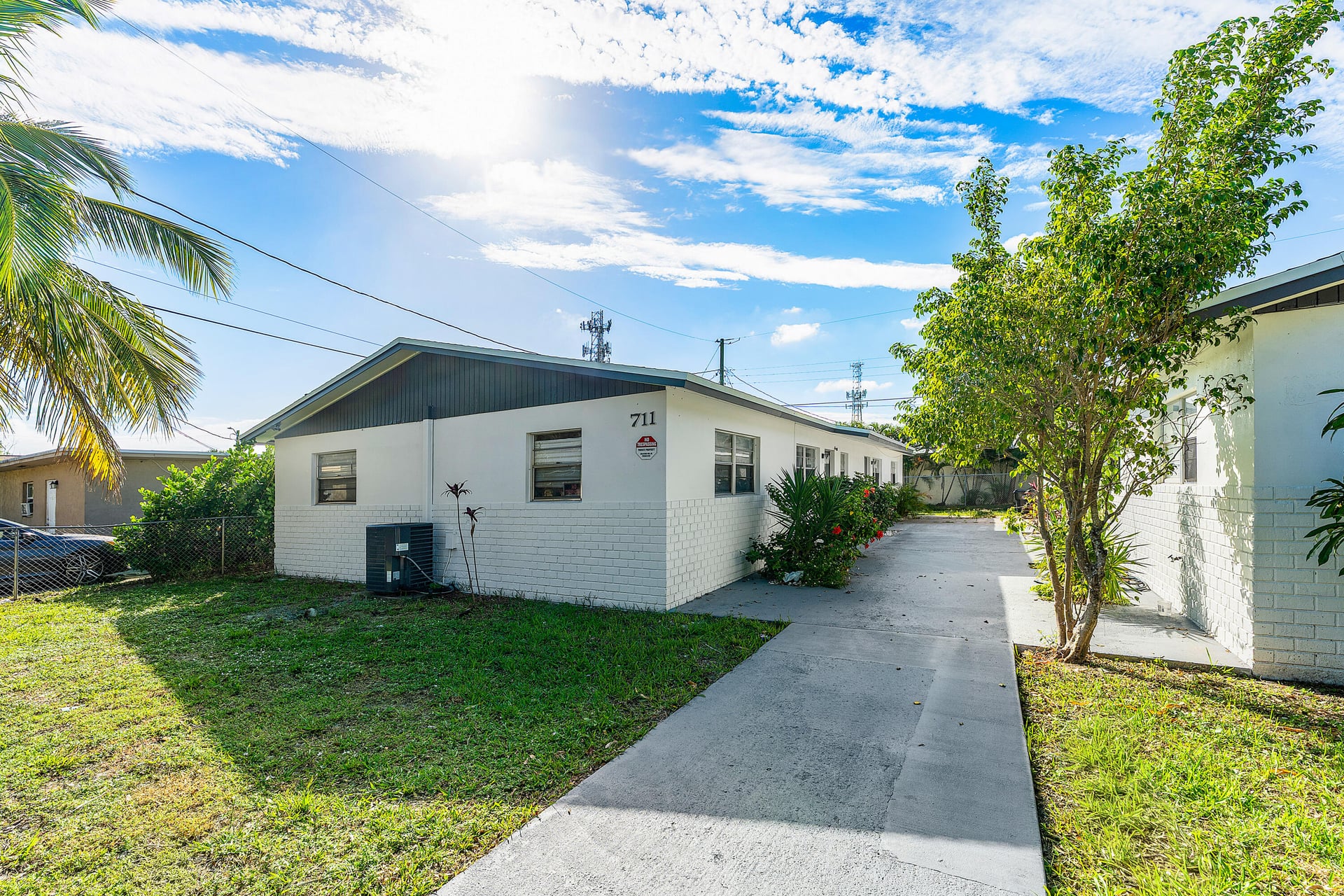 Residence photo 2
