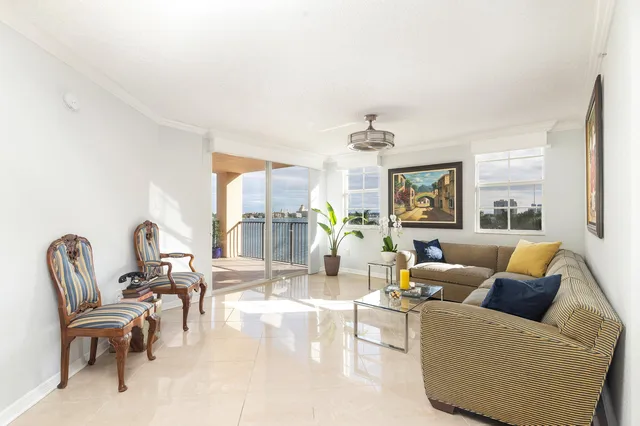 Flagler Pointe Unit 639 photo 5