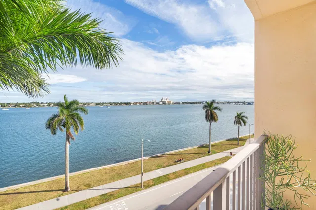Flagler Pointe Unit 639 photo 19