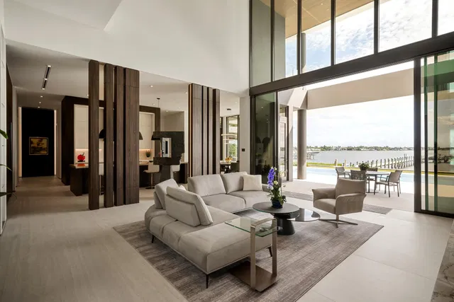 Pennock Point Residence photo 12