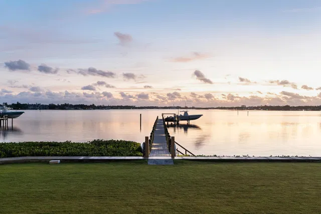 Pennock Point Residence photo 37