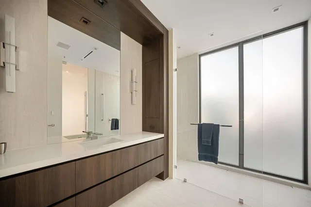 Pennock Point Residence photo 48