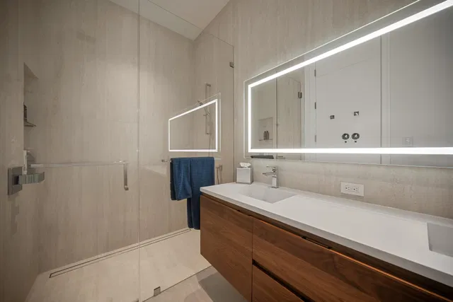 Pennock Point Residence photo 54