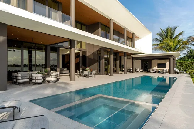 Pennock Point Residence photo 65