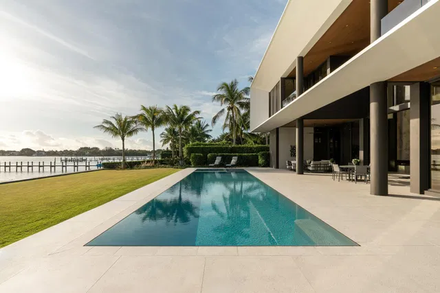 Pennock Point Residence photo 67