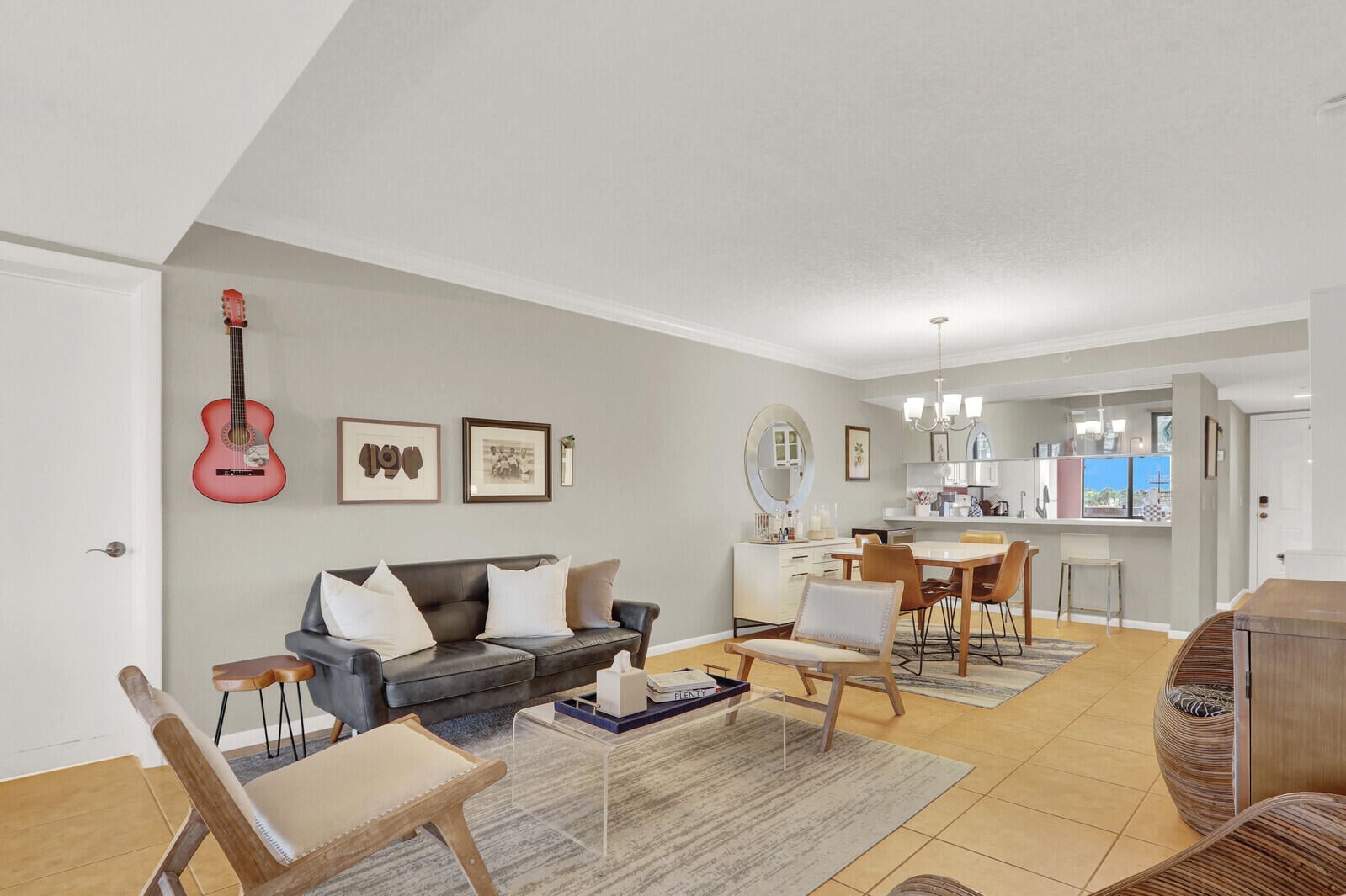 Unit 403 photo 15