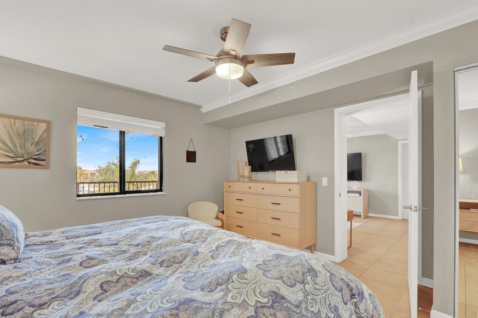 Unit 403 photo 24