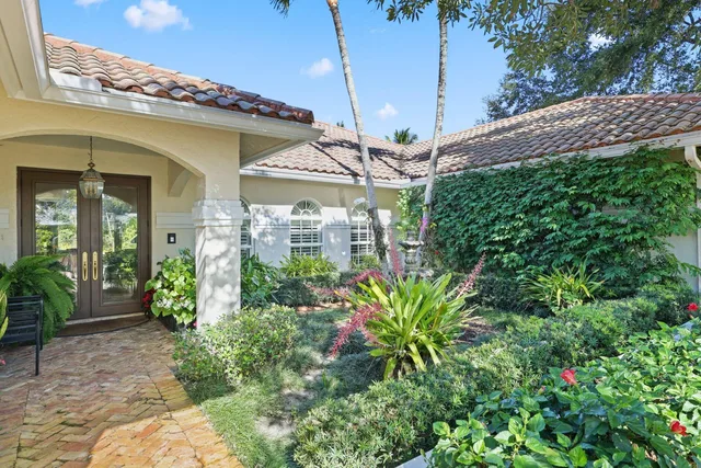 Boca Bath & Tennis Residence photo 6