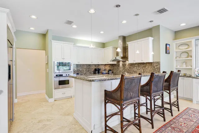 Boca Bath & Tennis Residence photo 15