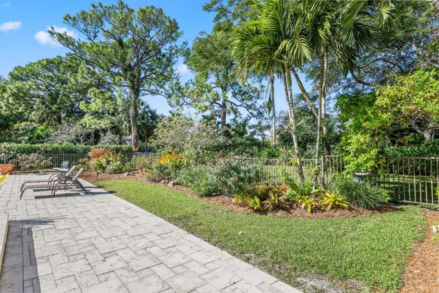 Boca Bath & Tennis Residence photo 48