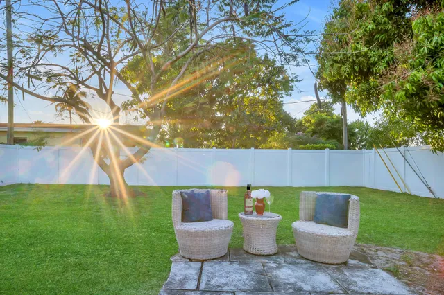 West Palm Beach Residence photo 15