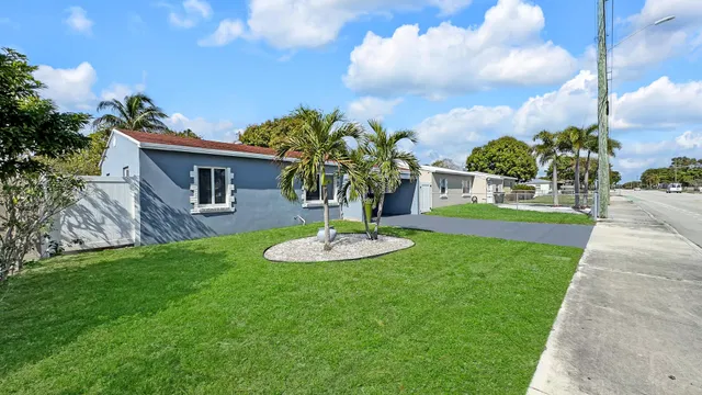 West Palm Beach Residence photo 25