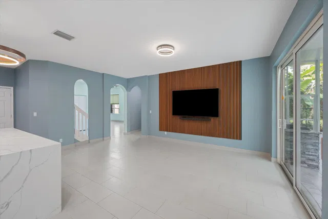 Residence photo 10