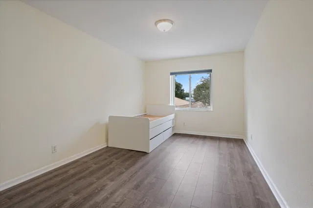  Residence photo 28