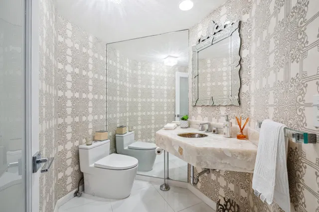 Sloan's Curve Palm Beach Unit Ph 607n photo 15
