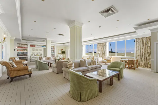 Winthrop House Condos Unit 308 photo 20