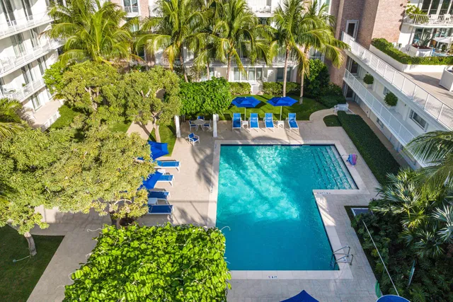 Winthrop House Condos Unit 308 photo 44