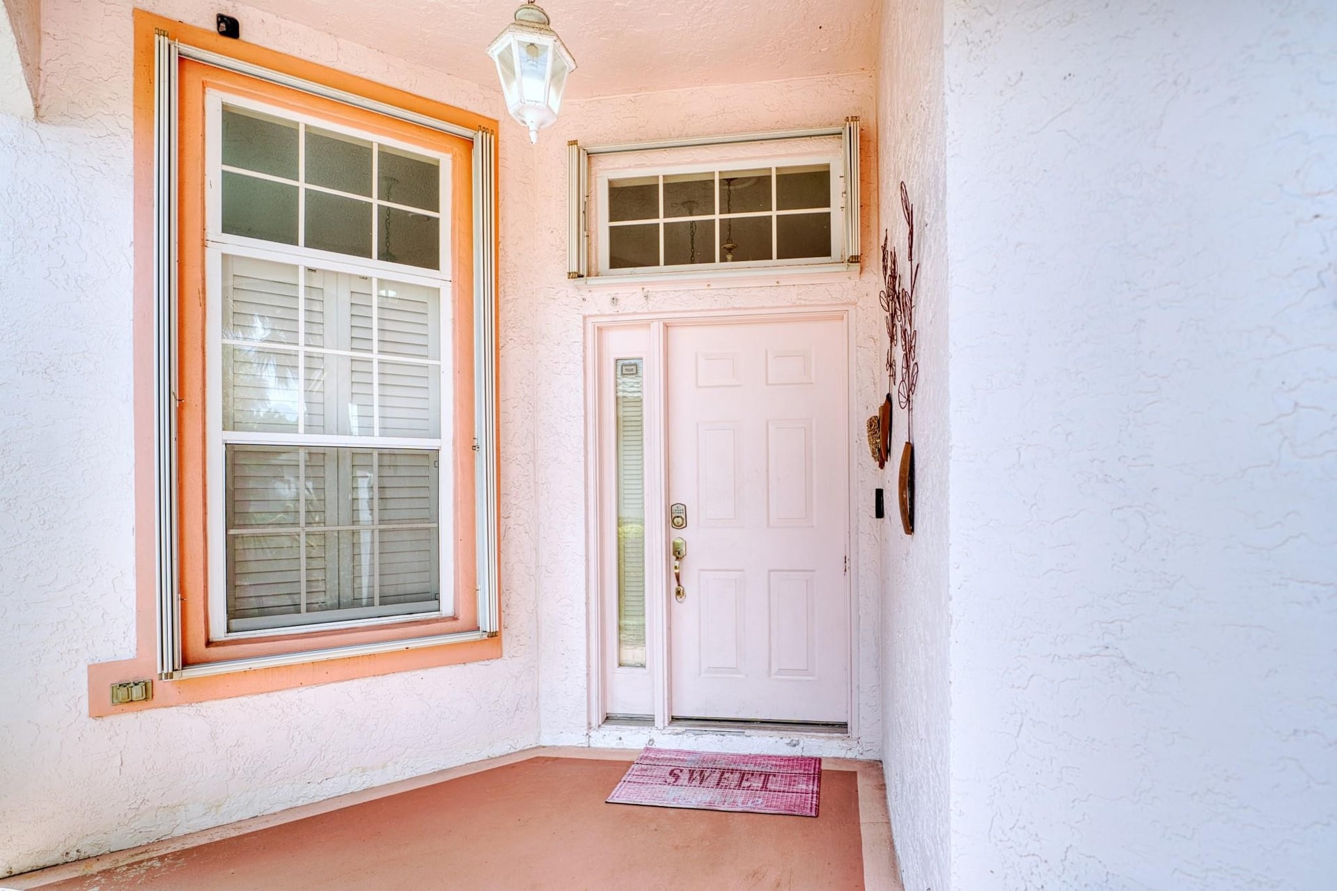 Residence photo 2