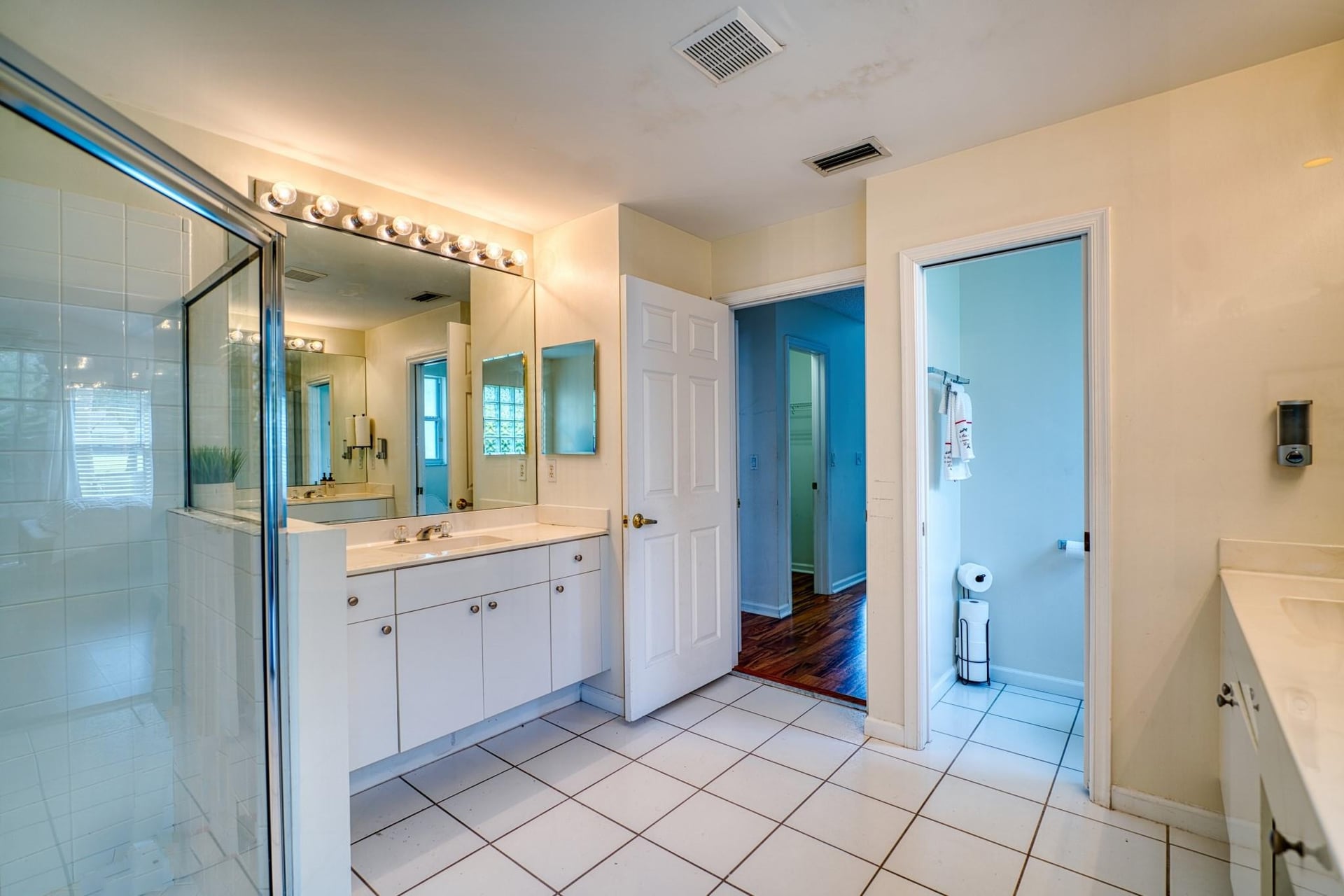 Residence photo 21