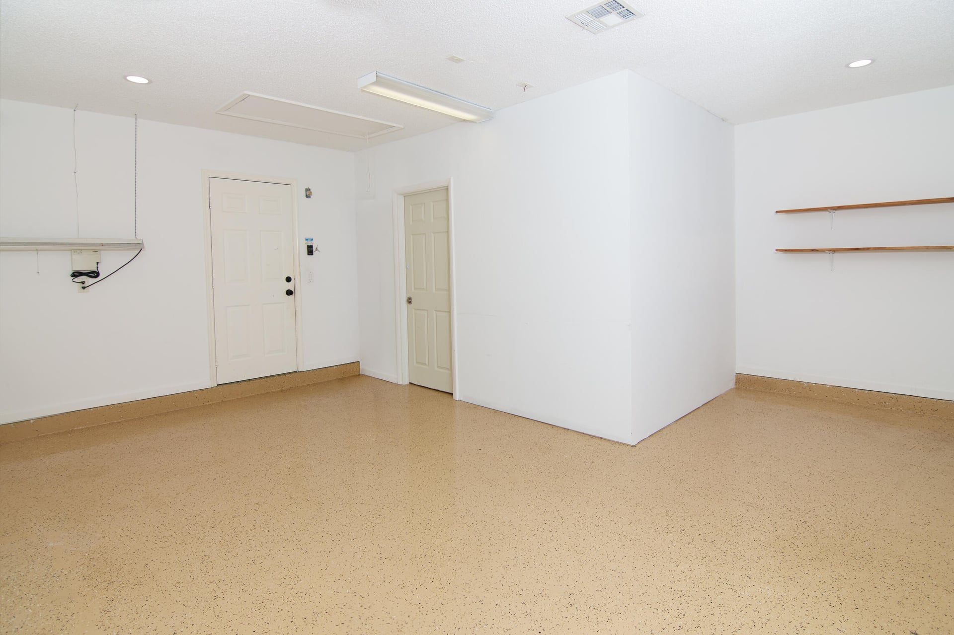 Residence photo 32