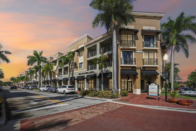 Residences at Midtown Palm Beach Gardens Unit 305 photo 5