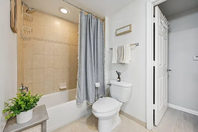 Residences at Midtown Palm Beach Gardens Unit 305 photo 24