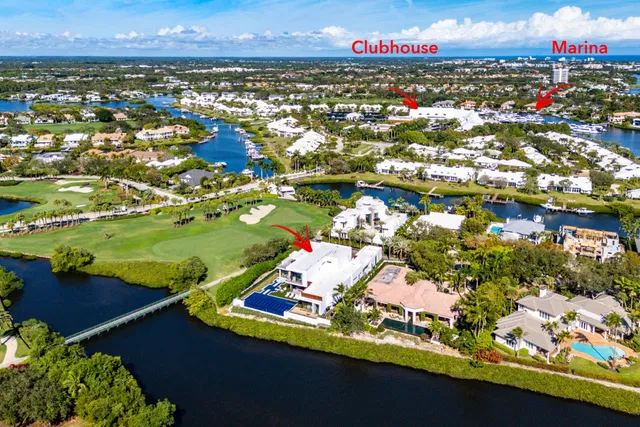 Admirals Cove Residence photo 8