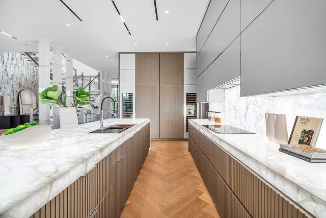 Admirals Cove Residence photo 14