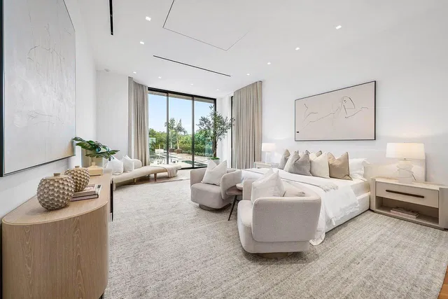 Admirals Cove Residence photo 39