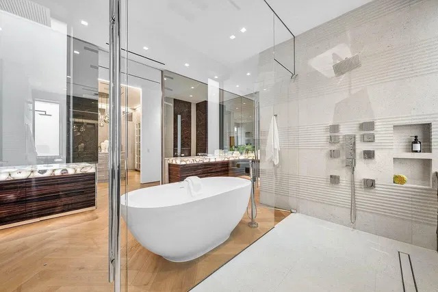 Admirals Cove Residence photo 43