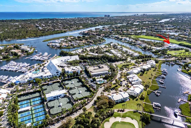 Admirals Cove Residence photo 89