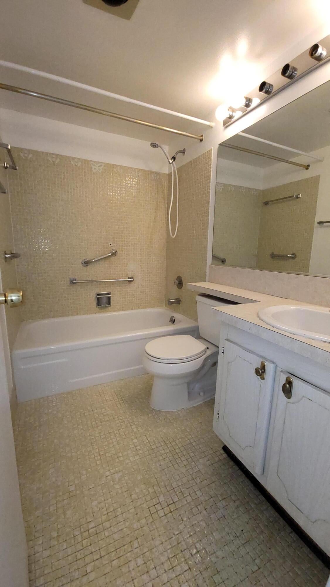 Residence photo 7