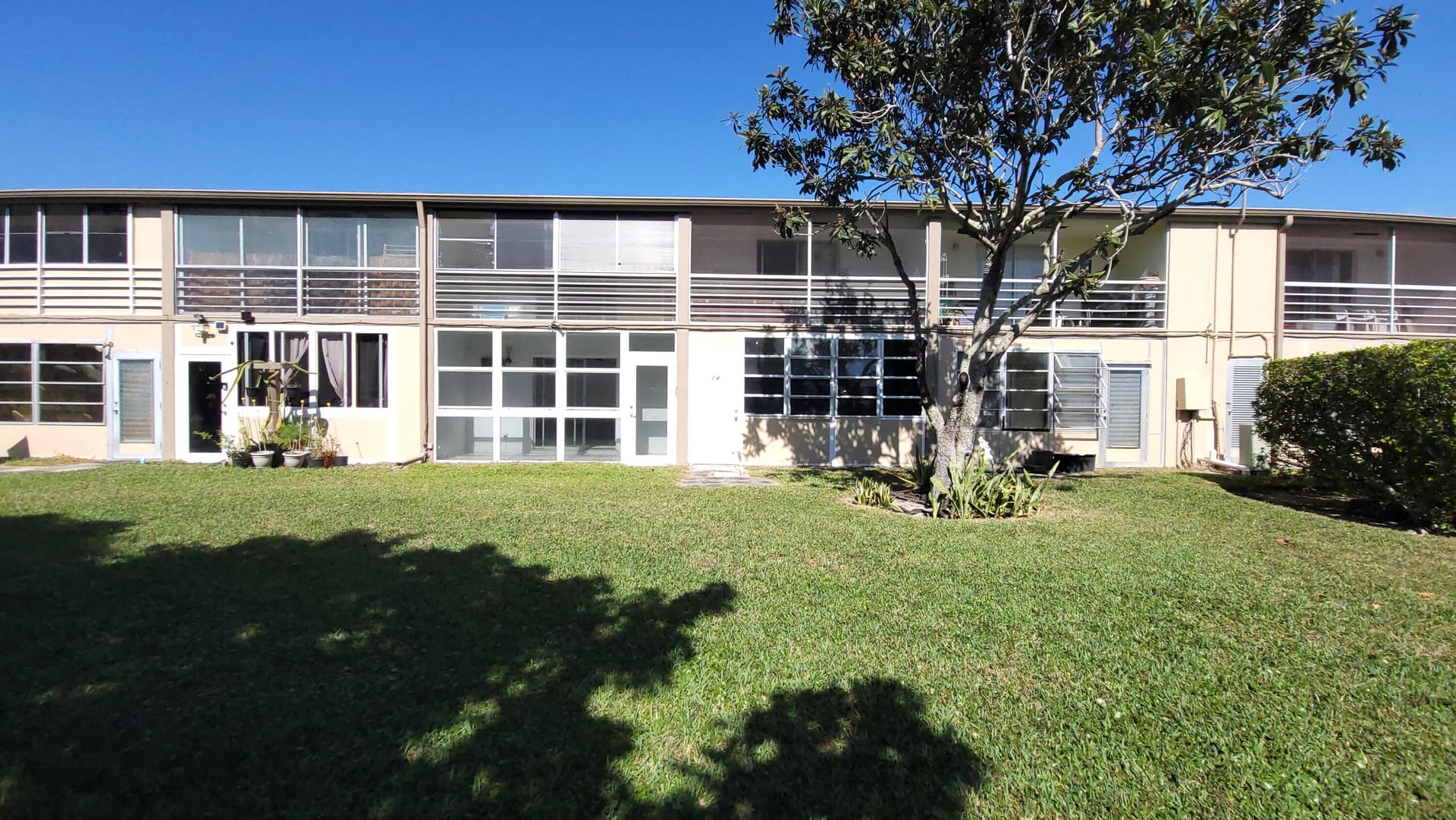Residence photo 14