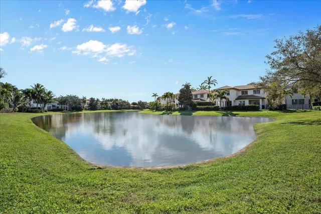 Evergrene Palm Beach Gardens Residence photo 3