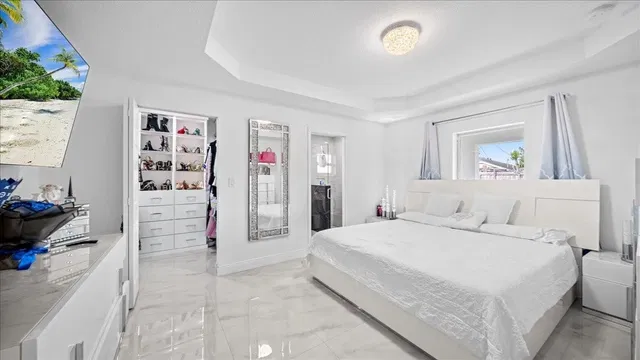 Residence photo 5