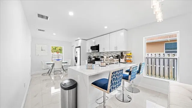 Residence photo 20