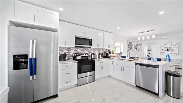 Residence photo 23