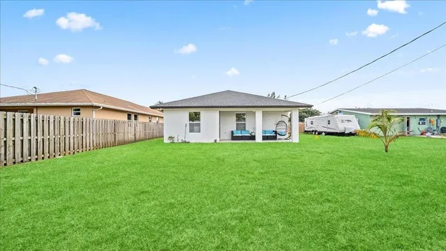 Residence photo 29